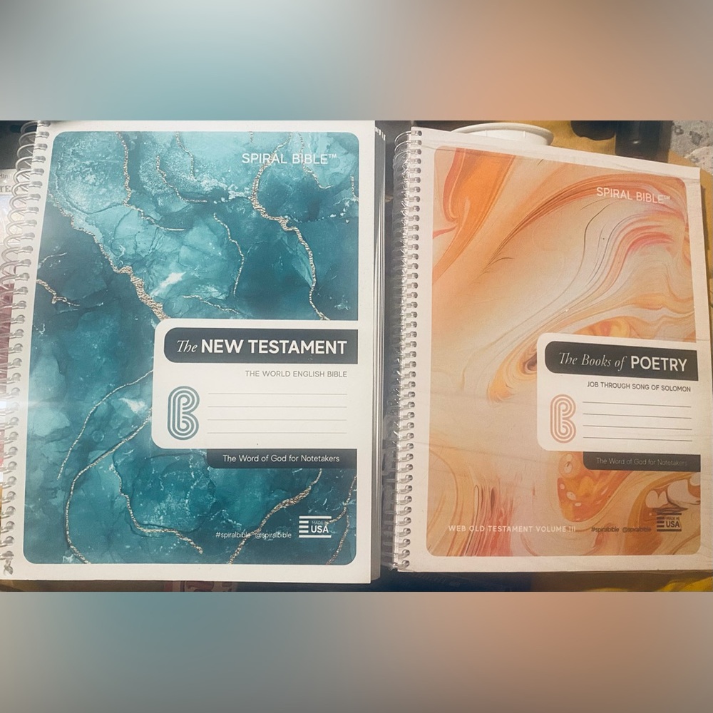 Spiral Bible The New Testament and The Books of Poetry
